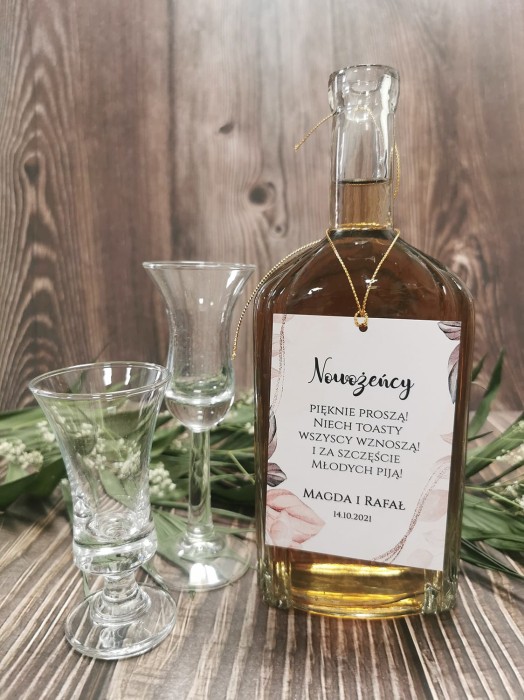 zawieszki-etykiety-na-wodke-alkohol-weselny-butelk
