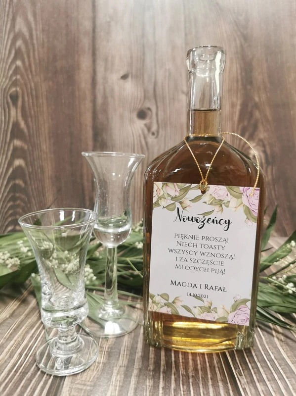 zawieszki-etykiety-na-wodke-alkohol-weselny-butelk