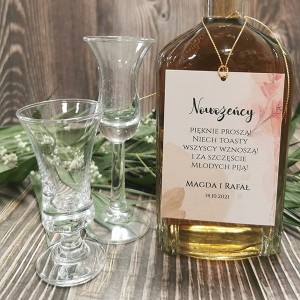 zawieszki-etykiety-na-wodke-alkohol-weselny-butelk