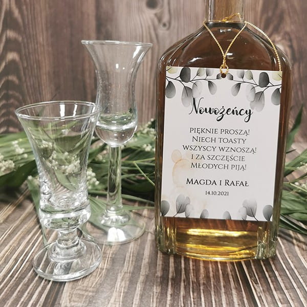 zawieszki-etykiety-na-wodke-alkohol-weselny-butelk