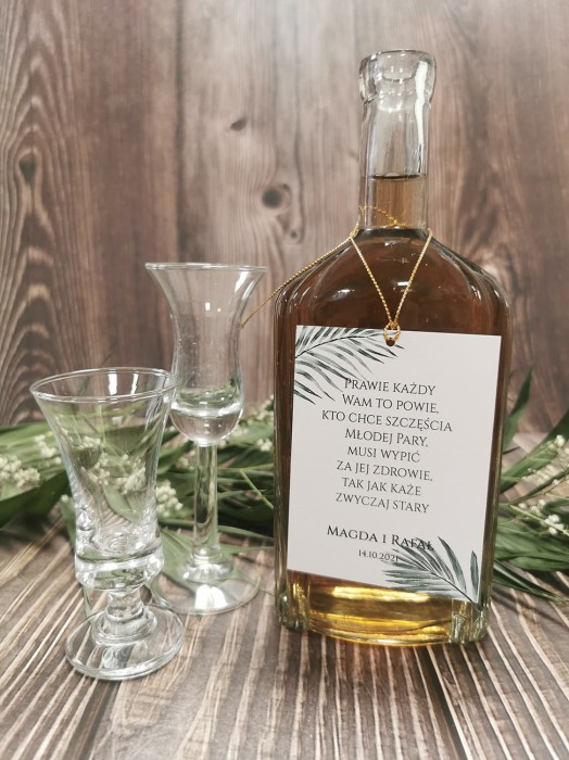 zawieszki-etykiety-na-wodke-alkohol-weselny-butelk