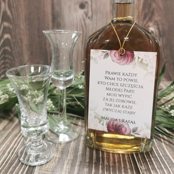 zawieszki-etykiety-na-wodke-alkohol-weselny-butelk