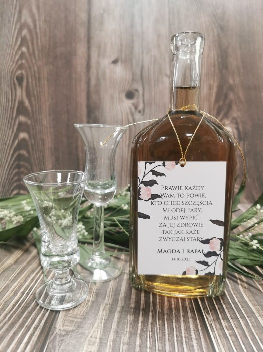 zawieszki-etykiety-na-wodke-alkohol-weselny-butelk