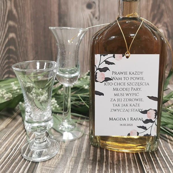 zawieszki-etykiety-na-wodke-alkohol-weselny-butelk