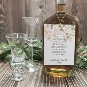 zawieszki-etykiety-na-wodke-alkohol-weselny-butelk