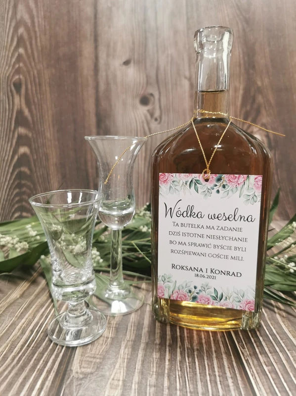 zawieszki-etykiety-na-wodke-alkohol-weselny-butelk