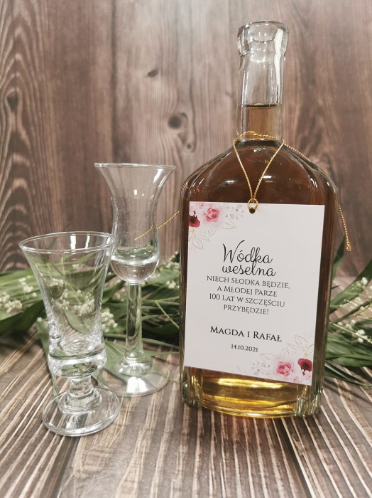 zawieszki-etykiety-na-wodke-alkohol-weselny-butelk