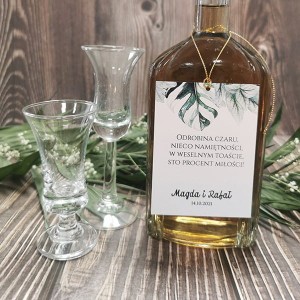 zawieszki-etykiety-na-wodke-alkohol-weselny-butelk