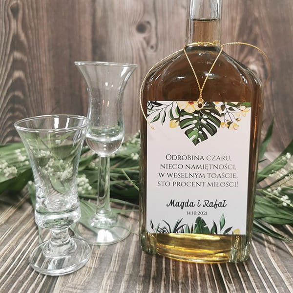 zawieszki-etykiety-na-wodke-alkohol-weselny-butelk