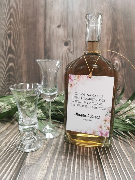 zawieszki-etykiety-na-wodke-alkohol-weselny-butelk