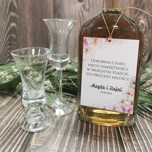 zawieszki-etykiety-na-wodke-alkohol-weselny-butelk