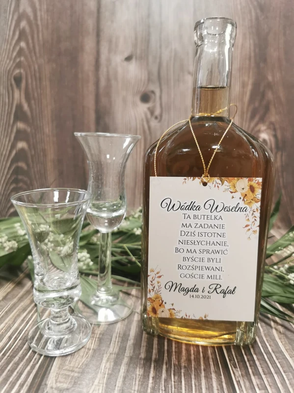 zawieszki-etykiety-na-wodke-alkohol-weselny-butelk