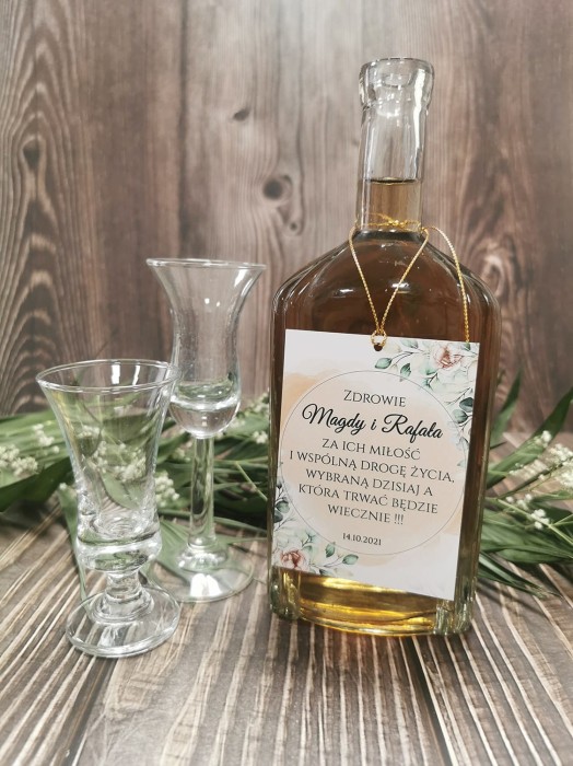 zawieszki-etykiety-na-wodke-alkohol-weselny-butelk
