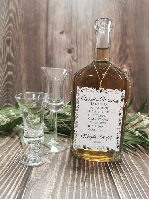 zawieszki-etykiety-na-wodke-alkohol-weselny-butelk