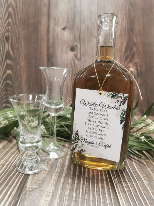 zawieszki-etykiety-na-wodke-alkohol-weselny-butelk
