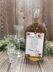 zawieszki-etykiety-na-wodke-alkohol-weselny-butelk