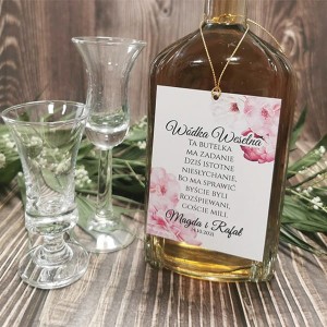 zawieszki-etykiety-na-wodke-alkohol-weselny-butelk