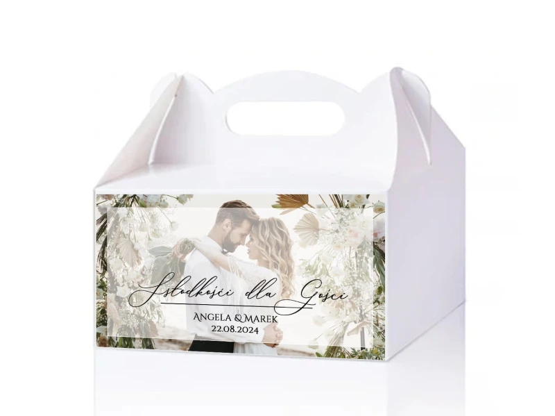 personalizowane-naklejki-na-pudeko-na-ciasto-cnak-
