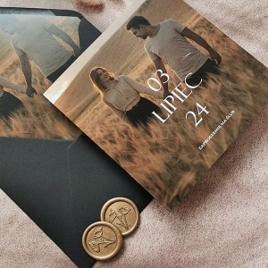 eleganckie-personalizowane-zaproszenia-slubne-ze-z