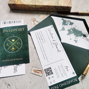 zaproszenia-slubne-w-formie-paszportu-z-motywem-po