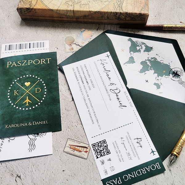 zaproszenia-slubne-w-formie-paszportu-z-motywem-po