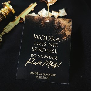 zawieszki-etykiety-na-wodke-alkohol-weselny-butelk