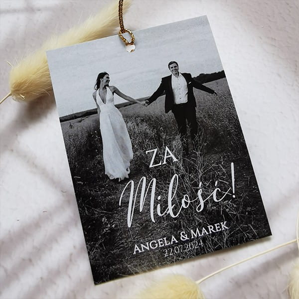 zawieszki-etykiety-na-wodke-alkohol-weselny-butelk